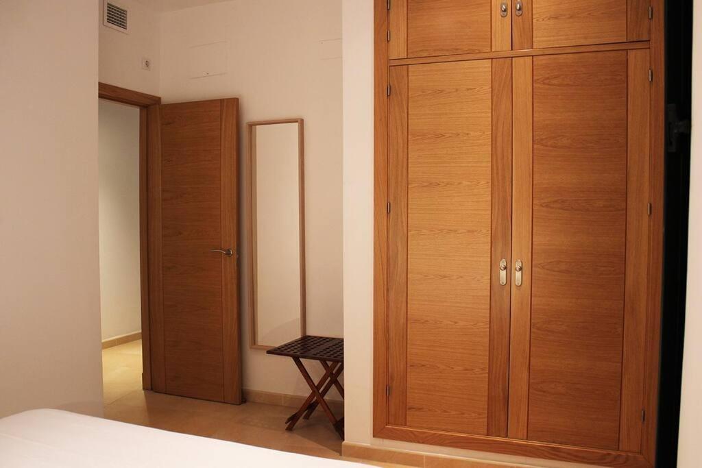 Fancy Apartment In A Historic House, Chiclana City Center By C. Dreams Chiclana de la Frontera Kültér fotó