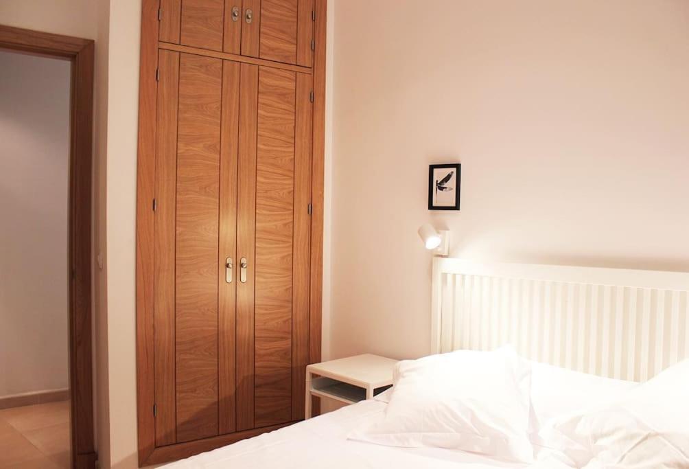 Fancy Apartment In A Historic House, Chiclana City Center By C. Dreams Chiclana de la Frontera Kültér fotó